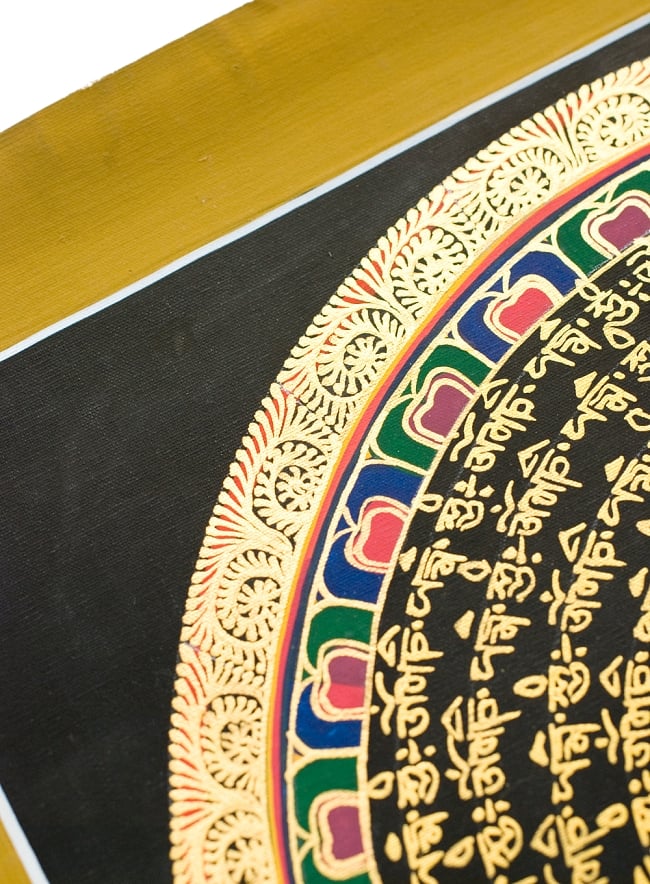 タンカ -金字マンダラ(黒・外地が黄土色） 5 - 別アングルです