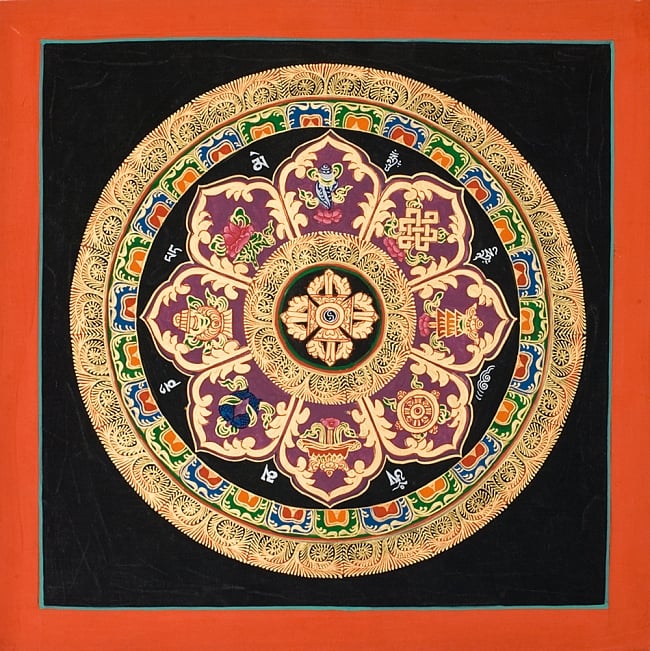 タンカ -七吉祥とヴィシュヴァ・ヴァジュラのマンダラ(紫)　縦横36x36の写真1枚目です。全体図ですタンカ,マンダラ,曼荼羅,手描きのタンカ