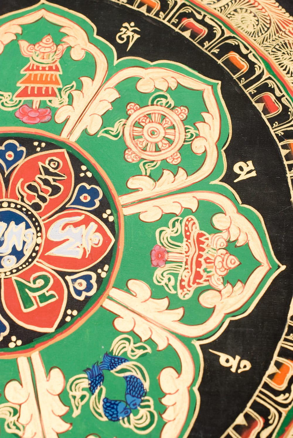 タンカ- 七吉祥とオンマニペメフムのマンダラ(緑) 縦横35x35 の通販