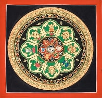 タンカ-　七吉祥とオンマニペメフムのマンダラ(緑)　縦横35x35の商品写真