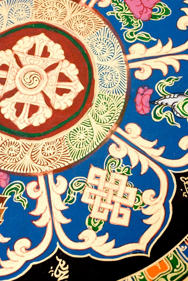 タンカ -七吉祥とヴィシュヴァ・ヴァジュラのマンダラ(青)　縦横34x34 5 - 別アングルです