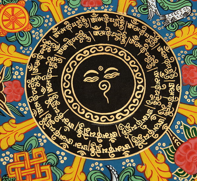 〔一点物〕タンカ - ブッダアイと吉兆図 種子マンダラ[54cm x 54cm] 4 - 別アングルです