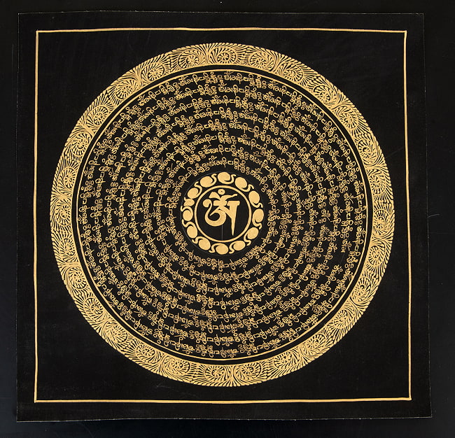 〔一点物〕タンカ - オーンと種子マンダラ[34x34cm] 2 - 仏画の全体像が分かるように撮影しました