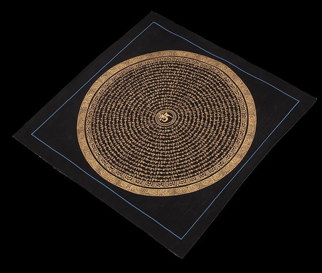 〔習作〕タンカ - オーン種子曼荼羅[56cm x 56cm] 3 - 雰囲気や厚みがわかるように、斜めから撮影しました