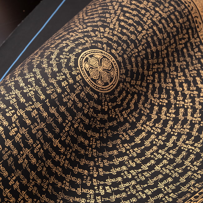 〔習作〕タンカ - ドルジェ種子曼荼羅[56cm x 56cm] 12 - 別アングルです