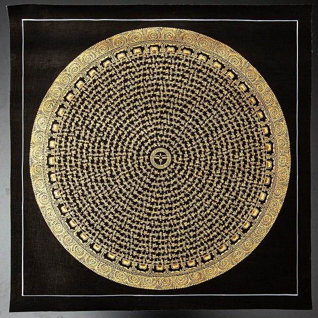 〔一点物〕タンカ - ブッダアイの六字真言マントラ曼荼羅[54x54cm] オン・マニ・ペメ・フム 黒地金彩 2 - 仏画の全体像が分かるように撮影しました