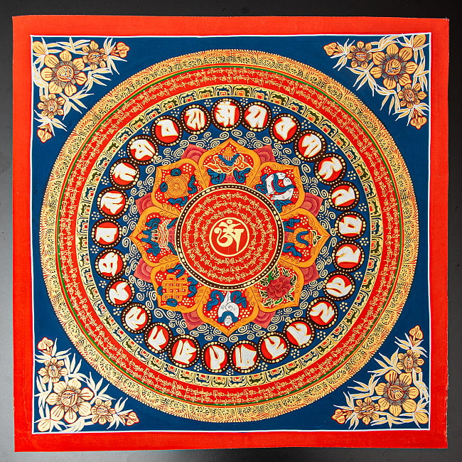 〔一点物〕タンカ - オーンと八吉祥 六字真言マントラ曼荼羅 54×54cm 2 - 仏画の全体像が分かるように撮影しました