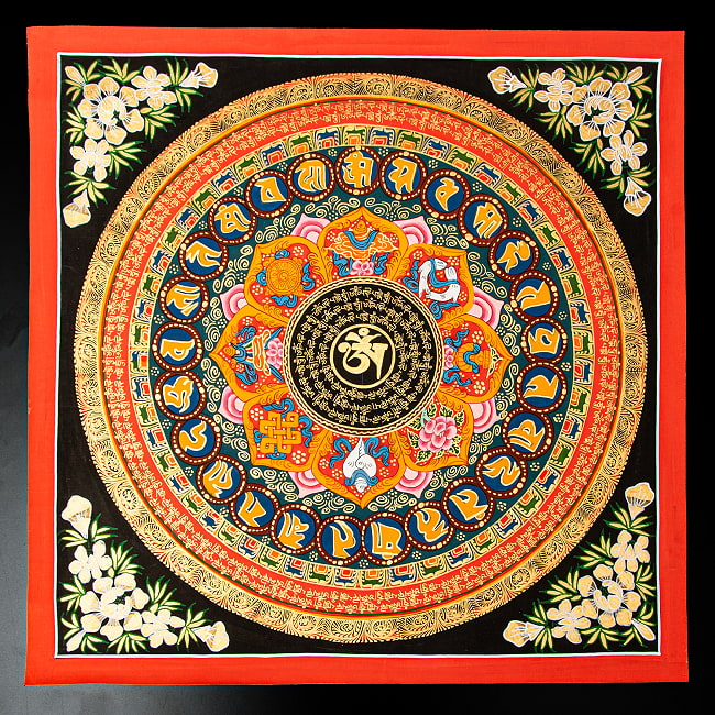 〔一点物〕タンカ - オーンと八吉祥 六字真言マントラ曼荼羅 54×54cm 2 - 仏画の全体像が分かるように撮影しました