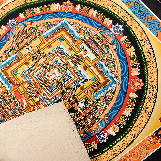〔一点物〕タンカ - カーラチャクラ曼荼羅 時輪曼荼羅 54×54cm 10 - 厚みと趣のある紙に描かれています。