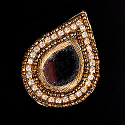 【5個入】インドのビジューミラー刺繍　デコパーツ　大　ゴールドティアドロップ - サブ3