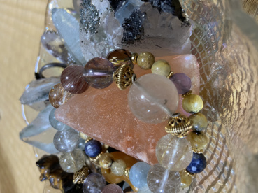 午前の緑茶の評価写真