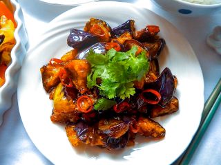 香辣茄子 （台湾風茄子のピリ辛揚げ煮）の画像