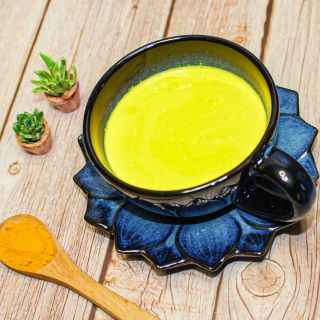 ターメリックミルクの画像