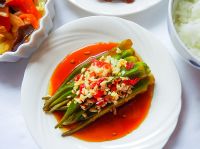 蒜蓉秋葵 (台湾風オクラのチリガーリックソース)