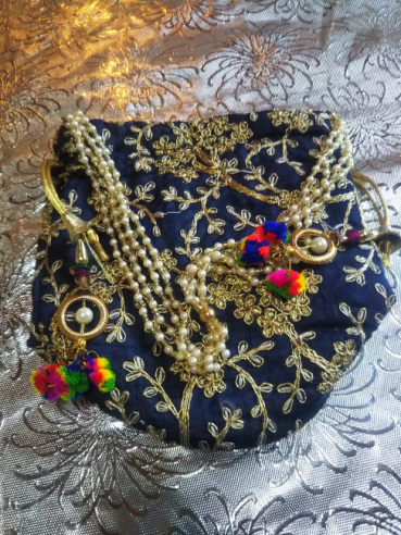 ブラックになりきれないの評価写真