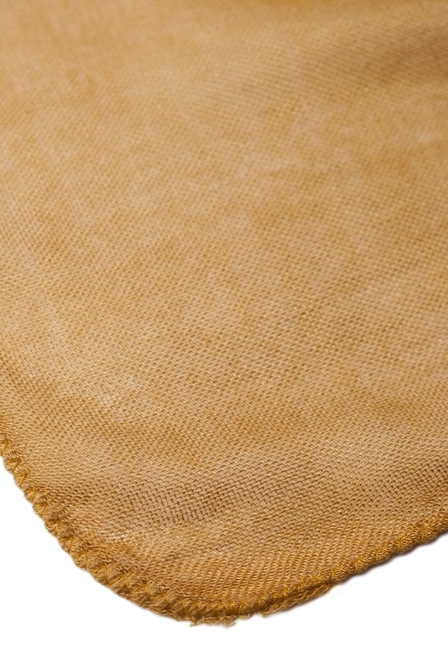 (約180cm×40cm)インド薄ラムナミ(ロング) - ターメリック 4 - 端っこの様子です。