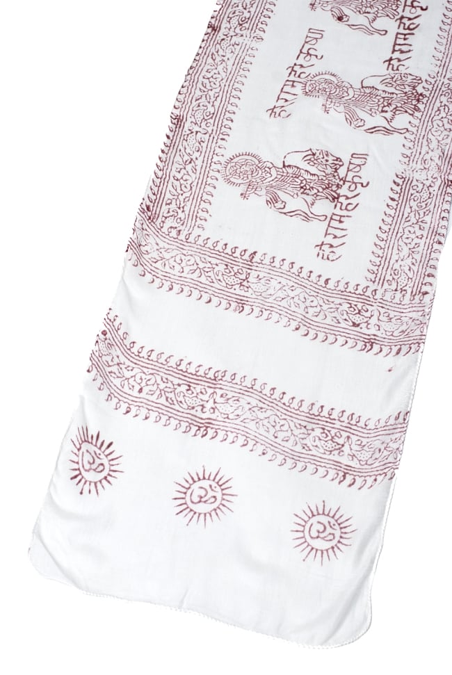 (約180cm×40cm)インド薄ラムナミ(ロング) - 白地に赤 2 - 広げてみた様子です。