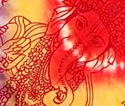 ガネーシャのサイケデリック神様布 - 赤紫系