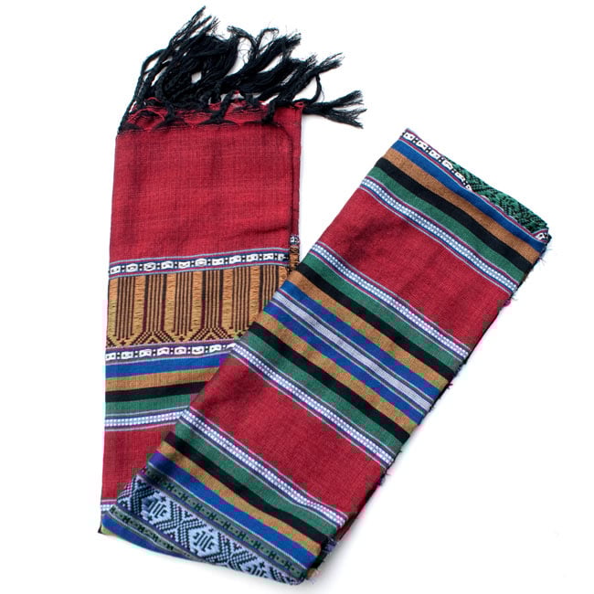 ベトナム ターイ族の伝統手織りスカーフ・デコレーション布 6 - 【選択 - A】は、こちらのような模様になります。