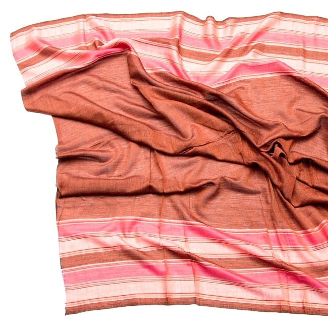 インドの伝統布　ボーダー柄のルンギー用布 〔幅97cm 1メートル切り売り〕オレンジ 2 - 両サイドにボーダーが入っています。