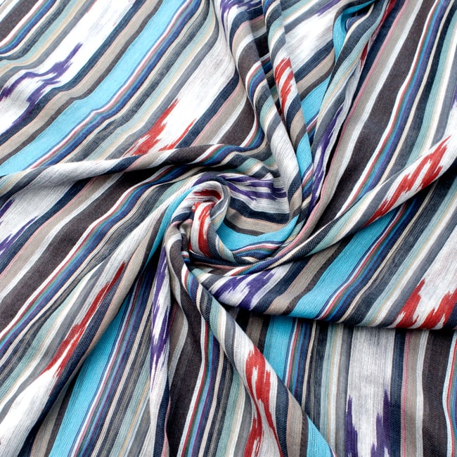 〔170cm×100cm〕ヘビーイカットルンギー - 白×水色×グレー系 5 - 色彩の国、インドらしい美しい配色。差し色として素敵です。