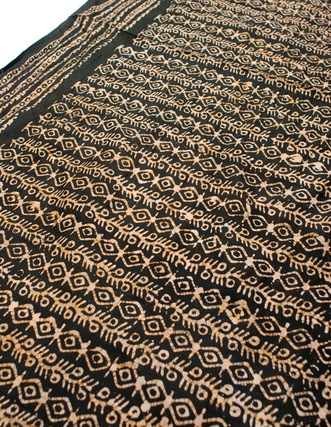 〔185cm*115cm〕インドのコットンバティック 伝統ろうけつ染め布 - 深緑の写真