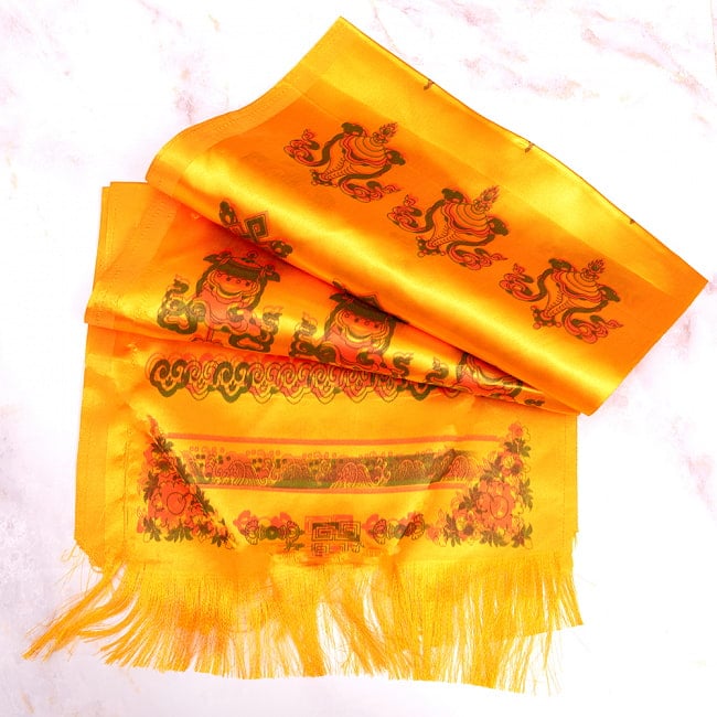 ネパールの祝福用 光沢スカーフ カタ  KHATA 約140cmの選択用写真