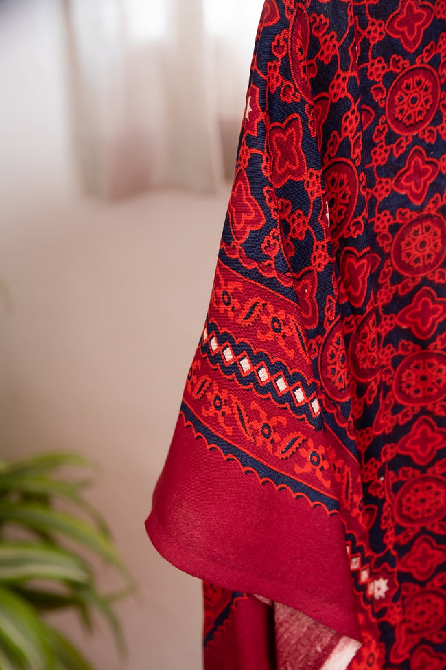 〔180cm*120cm〕インドの伝統柄 更紗模様プリント布 8 - 端の部分です。