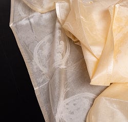 ネパールの祝福用 光沢スカーフ カタ KHATA 約140cm - サブ5