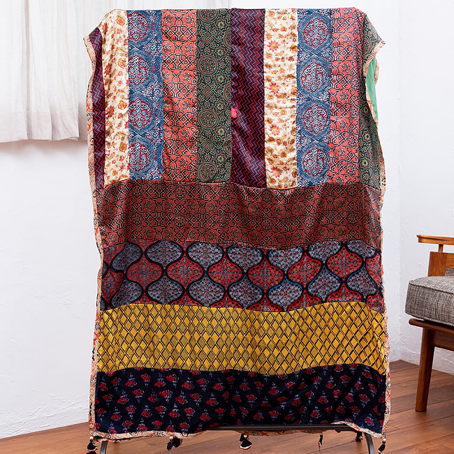 【インド品質】 1点もの インドの伝統柄 アジュラックプリント ドゥパッタ ストール【約85cm×224cm】 2 - 真ん中を中心に左右同じ柄です 写真に写っていない裏側は同じ柄になります