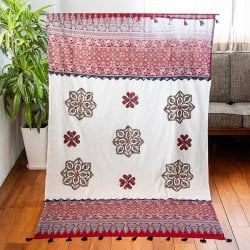 アジュラック染め布とバルメール村アップリケの大判布 約115cm x 180cm