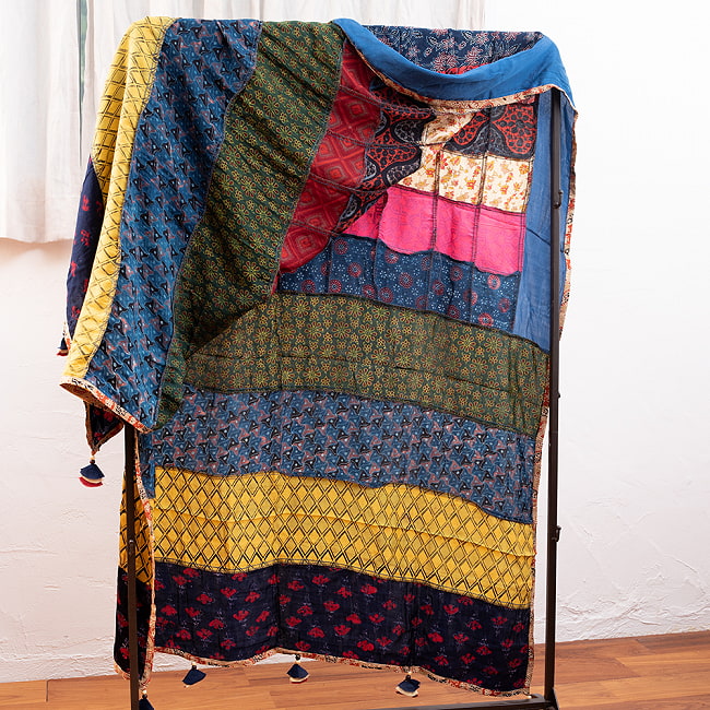 1点もの インドの伝統柄 アジュラックプリント ドゥパッタ ストール【約83cm×206cm】 11 - 裏面はこのようになっています