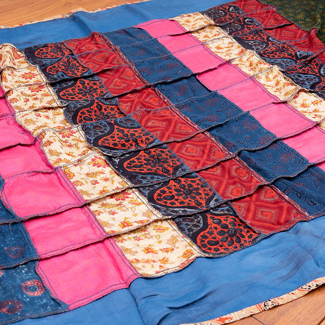 1点もの インドの伝統柄 アジュラックプリント ドゥパッタ ストール【約83cm×206cm】 15 - 裏面もきれいなパッチワーク