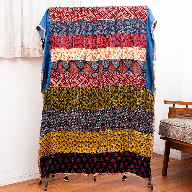 1点もの インドの伝統柄 アジュラックプリント ドゥパッタ ストール【約83cm×206cm】 2 - 真ん中を中心に左右同じ柄です 写真に写っていない裏側は同じ柄になります