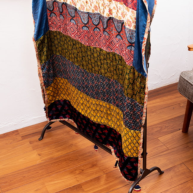 1点もの インドの伝統柄 アジュラックプリント ドゥパッタ ストール【約83cm×206cm】 3 - 色合わせも素敵