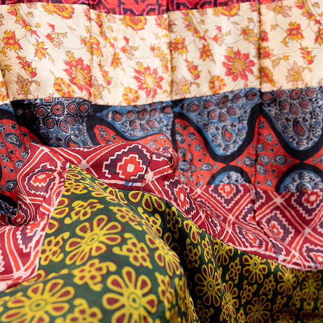 1点もの インドの伝統柄 アジュラックプリント ドゥパッタ ストール【約83cm×206cm】 6 - ハンドクラフトの味を感じます