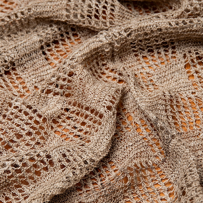 【1点もの】天然ネトルの手編みストール 約178cm x 60cm 5 - 細部を見てみました。