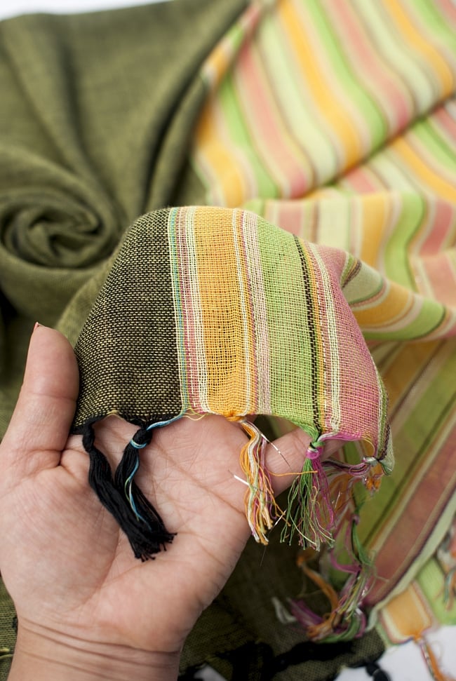 ボーダーストライプストール〔180cm×96cm〕 6 - 若干の透け感のある生地です。