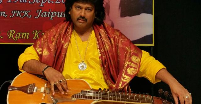 Pt. Salil Bhatt with Tabla Virtuoso[CD]の上部写真説明