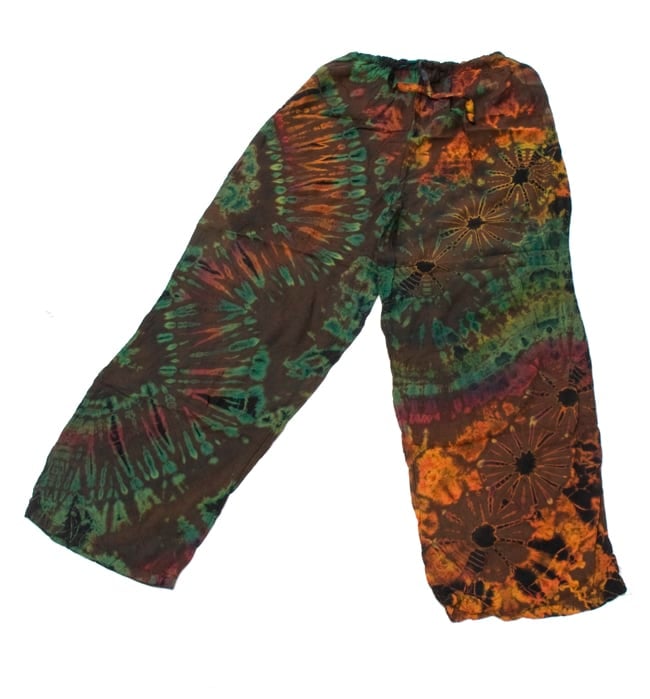 タイダイレーヨンリラックスパンツ 【黒×水色系】の商品写真 9枚目 広げるとこのような形です。ストレートラインがどなたにも履きやすいデザインだと思います。