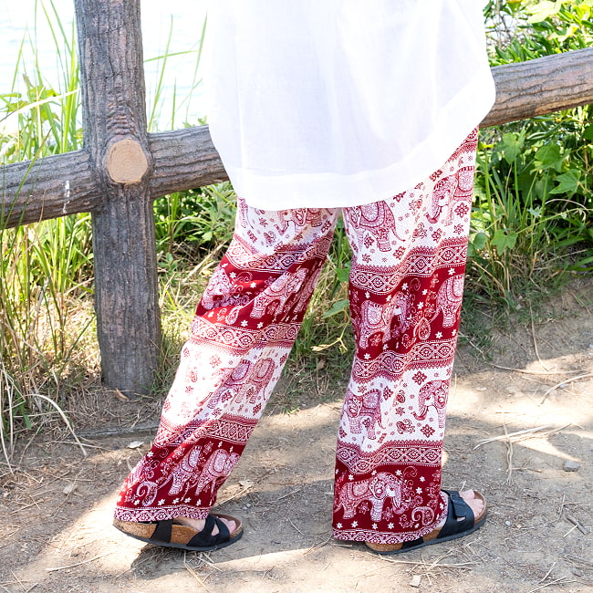 ぞう柄のレーヨンリラックスパンツ 4 - 身長165cmの着用例です。