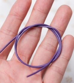 牛革紐 切り売り - 太さ:1.5mm〔紫〕 - サブ4