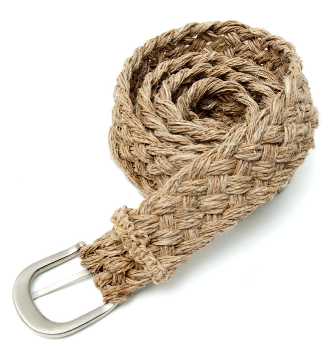 ワイルドヘンプの手作りベルトの写真