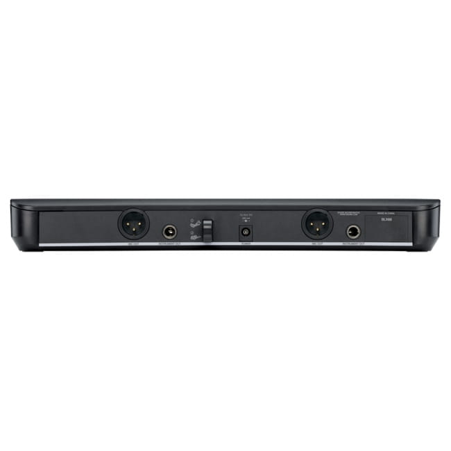 ワイヤレスマイク 完璧セット - Shure BLX288 / PG58 / CVL-B/C-TQG / WH20TQG / BLX1[レンタル] 4 - 受信機の裏面です。