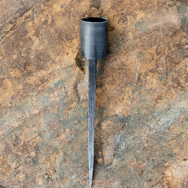 【3個SET】お買い得！　インドのアイアン キャンドル スタンドロング シンプル 5 - 少し上から撮ってみました。