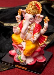 カラフルガネーシャ像[24cm] の通販[送料無料] - TIRAKITA.COM