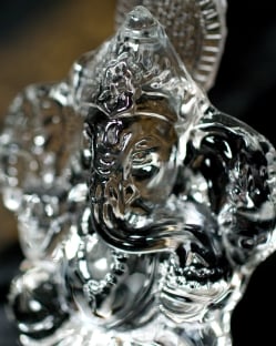 インドの神様 ガラス製ペーパーウェイト〔6cm〕 - ガネーシャ - サブ2