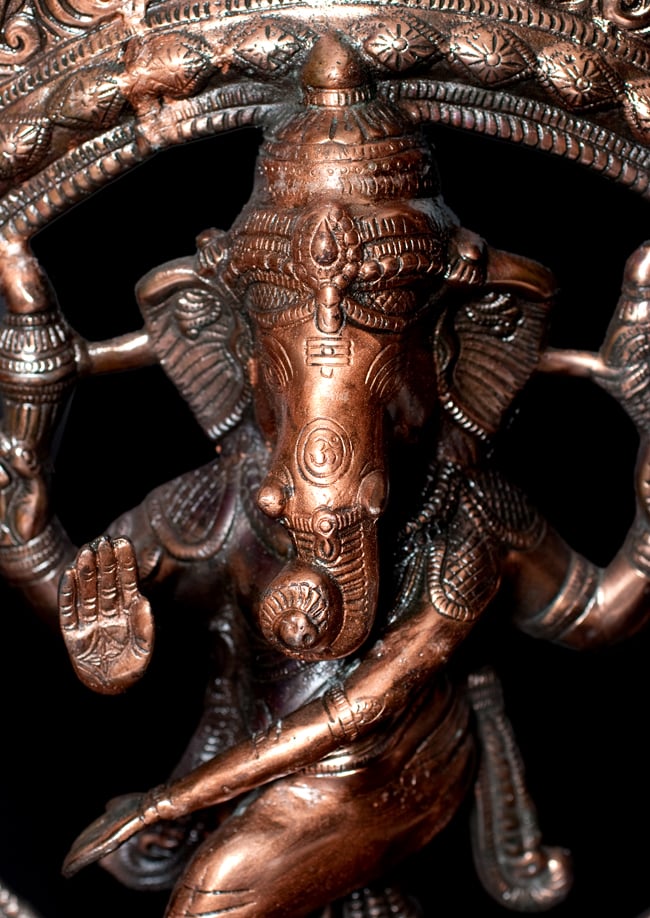 ダンシング・ガネーシャ【61.5cm】 2 - 顔の拡大写真です