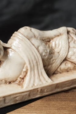 スリーピング・ブッダ ホワイト[22cm] - サブ3