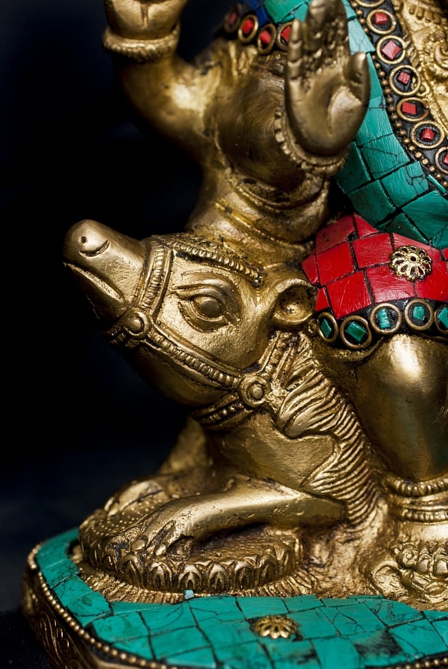 【一点もの】緑青石装飾のガネーシャ[高さ：19.5cm] 4 - 細部までよく作り込まれています。